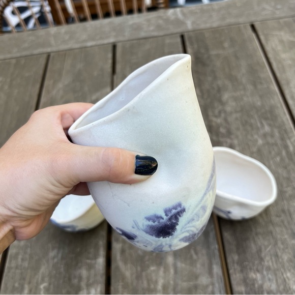Studio Pottery 3 Piece Set White with Blue Swirl Pitcher and Mugs ART DECO - Picture 4 of 15